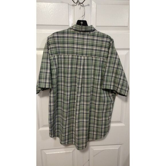 Wrangler Men's green blend plaid short sleeve collard button down - Picture 2 of 5